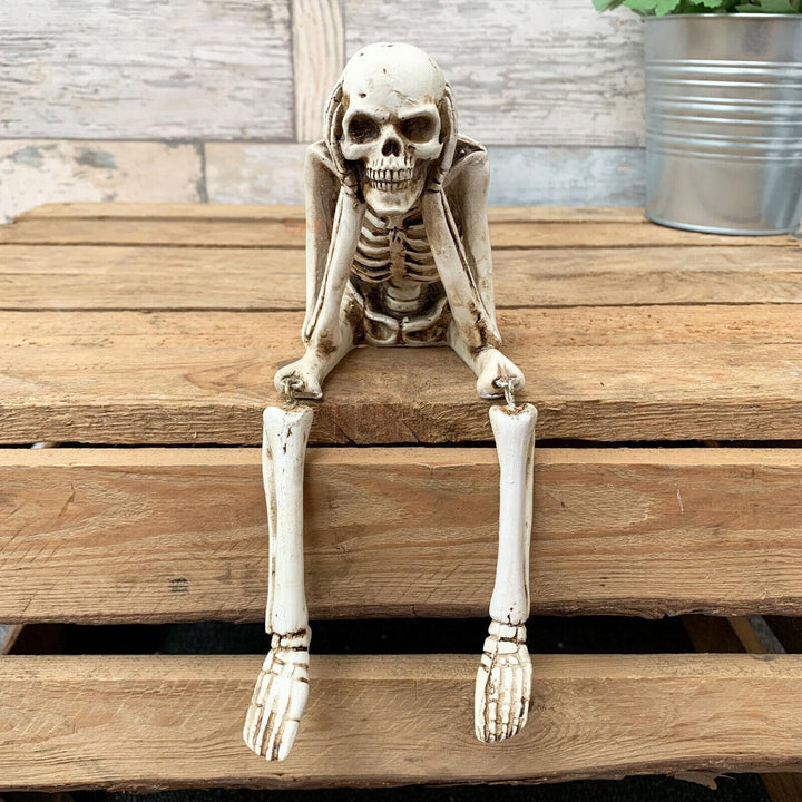 Halloween Decoration - Sitting Skull