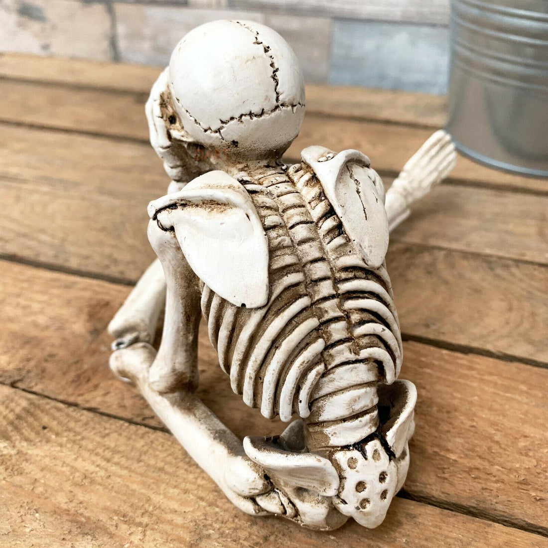 Halloween Decoration - Sitting Skull