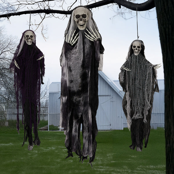3 Pieces of hanging Ghost Skeletons